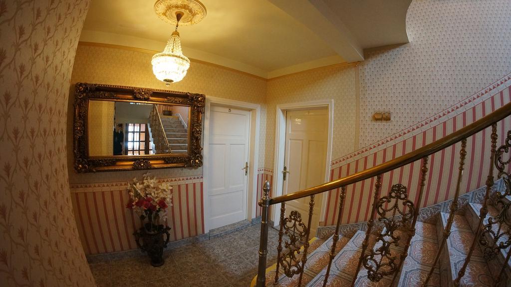 Florian Budget Rooms Krakow Exterior photo